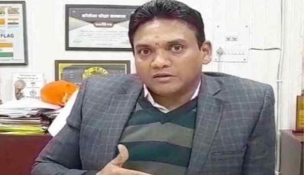 1742492624_1735652691_ias-dr-r-rajesh-kumar.jpg